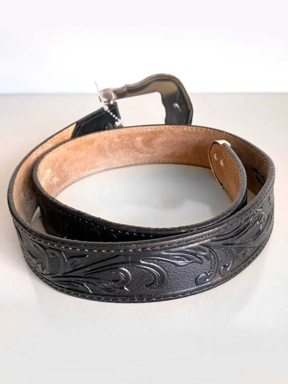 Vintage Tony Lama Tooled & Stamped Leather Bronco Western Belt 32